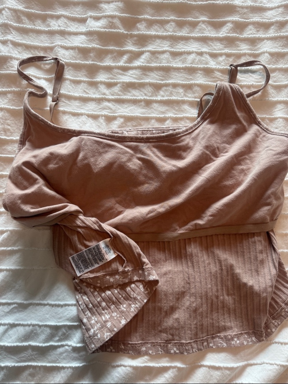 Old Navy Ribbed Cropped Tank - Picture 4 of 4
